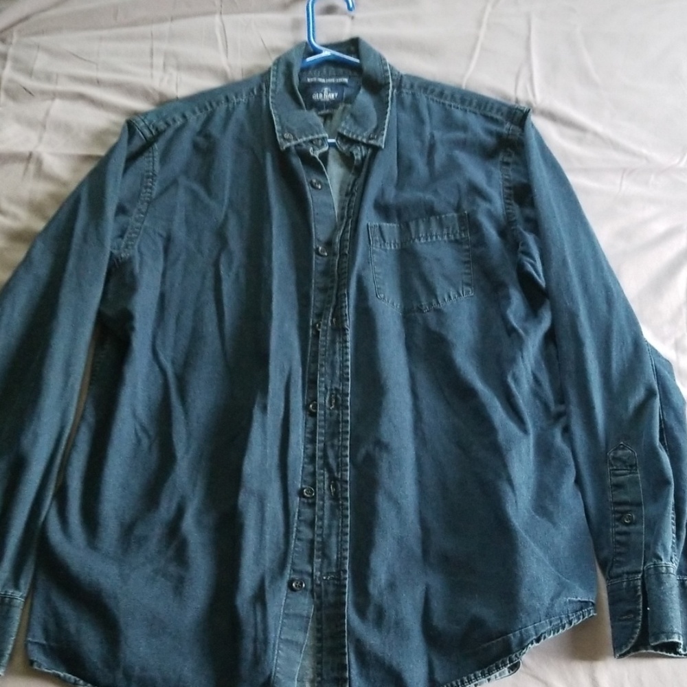 Old Navy button down shirt